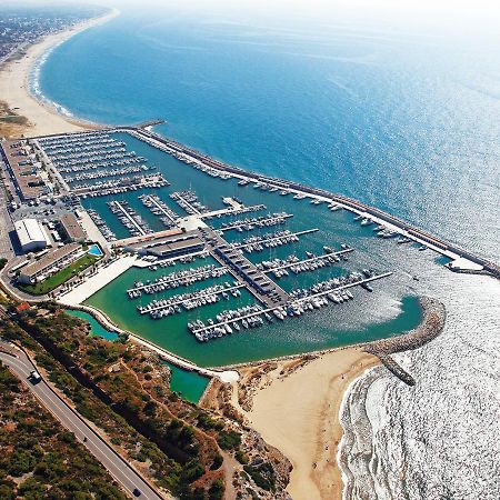Luxury 45 Hotel Castelldefels Ngoại thất bức ảnh
